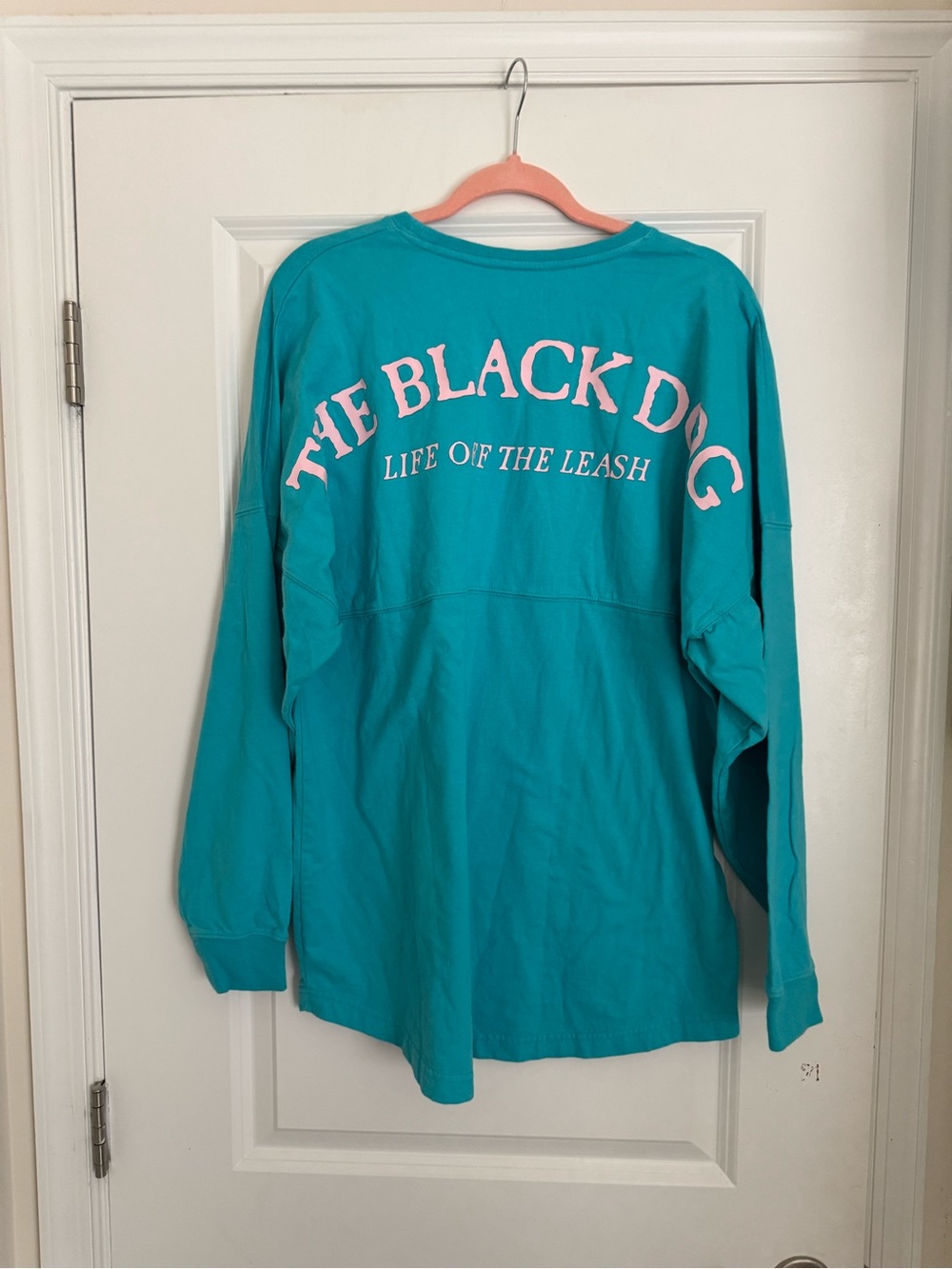 The Black Dog top size large - Picture 3 of 4